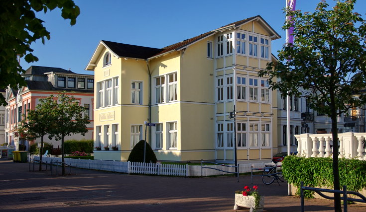 der naturnahe Bungalow in Ahlbeck auf Usedom mit Terrasse